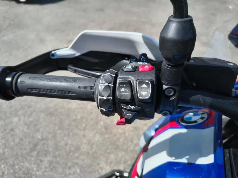 Bmw R 1300 GS (2023 - 26) (4)