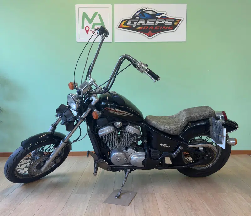 Honda VT 600 C Shadow (1989 - 02) (2)