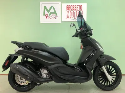 Piaggio Beverly 300 i.e. Police ABS-ASR (2017 - 20) usata