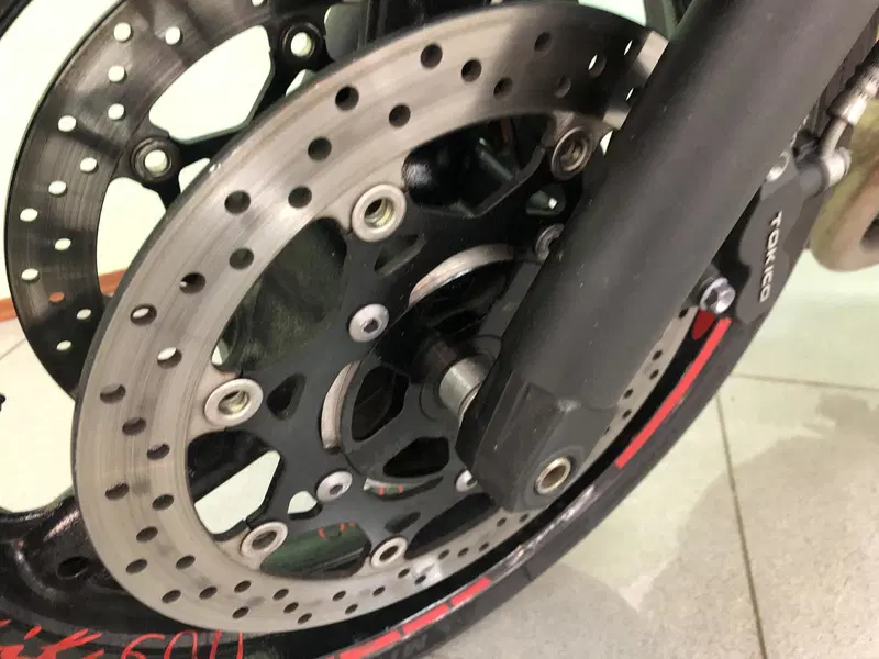 Suzuki GSF 650 Bandit (2006 - 11) (3)