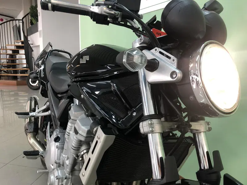 Suzuki GSF 650 Bandit (2006 - 11) (14)