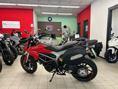 Ducati Hyperstrada 821 (2013 - 15) usata