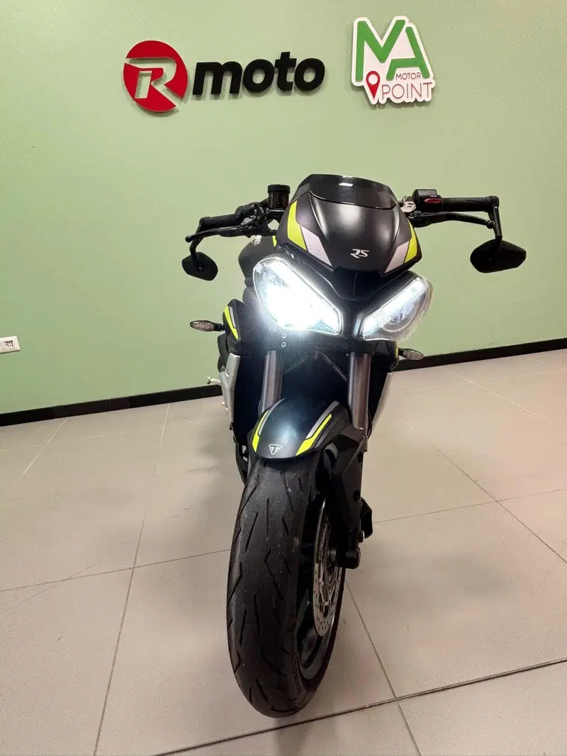 Triumph Street Triple RS (2017 - 19) (3)