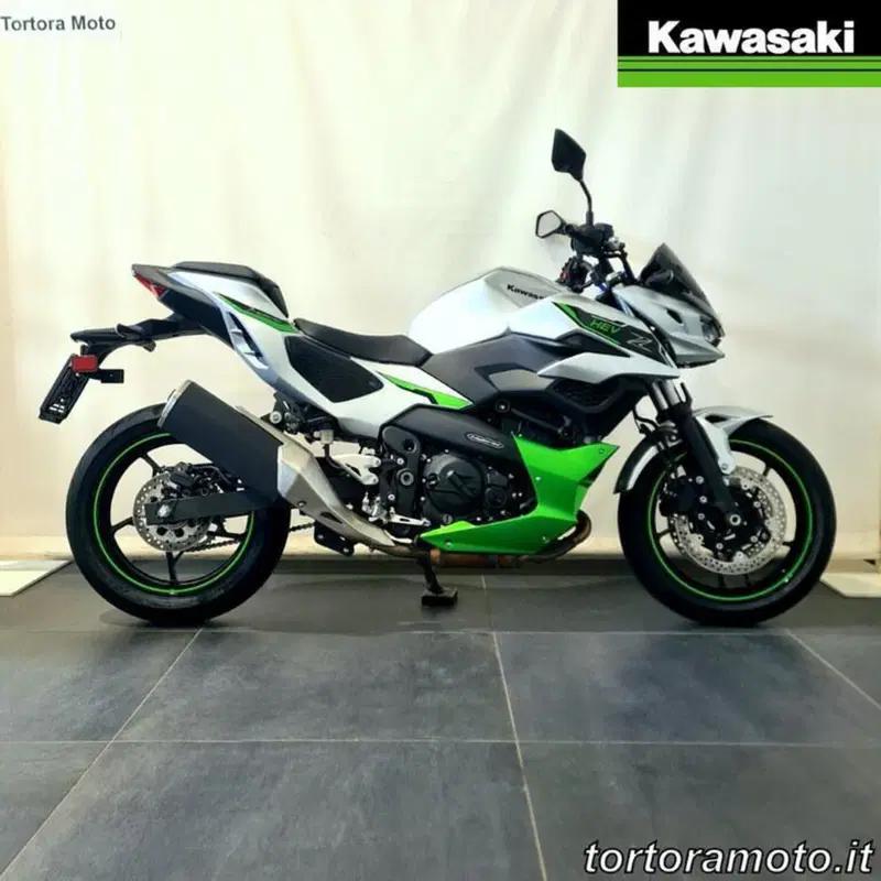 Kawasaki Ninja 7 Hybrid (2024 - 26) (2)