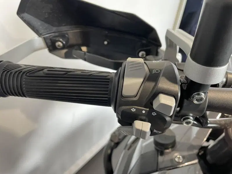 Benelli TRK 502 (2021 - 25) (9)