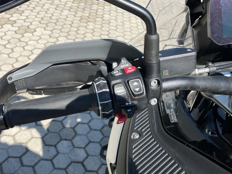 Bmw R 1300 GS Adventure Triple Black (2025 - 26) (9)
