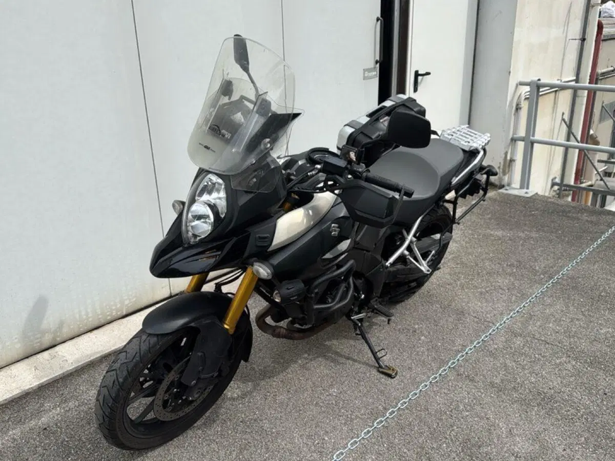 Suzuki V-Strom 1000 ABS (2014 - 17)