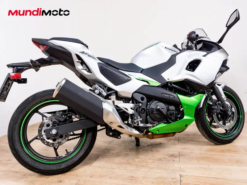 Kawasaki Ninja 7 Hybrid (2024 - 26) (3)