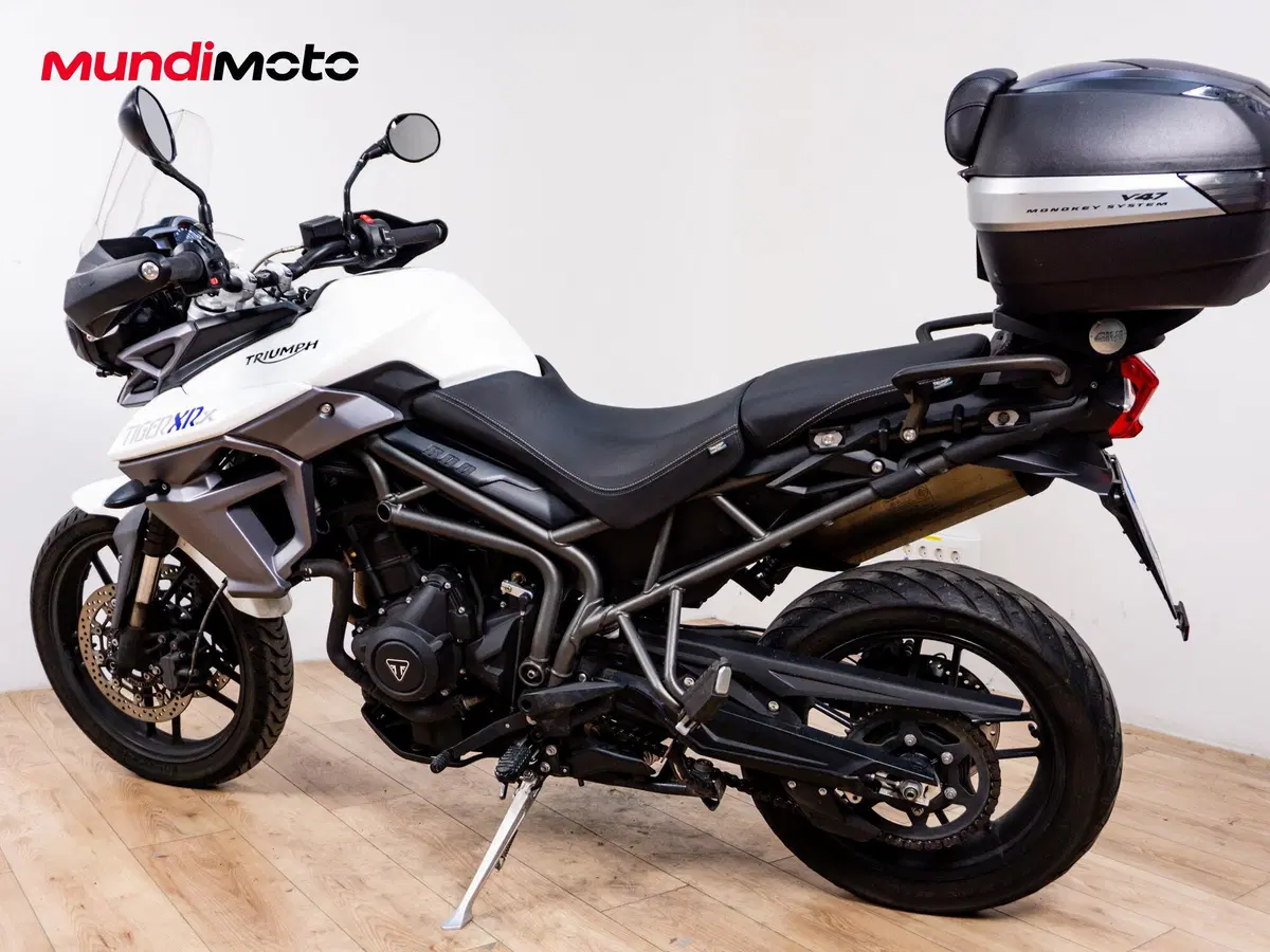 Triumph Tiger 800 XRx (2015 - 17) (6)