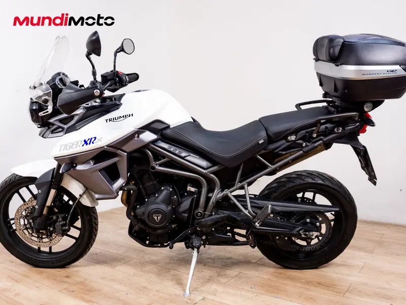 Triumph Tiger 800 XRx (2015 - 17) (6)