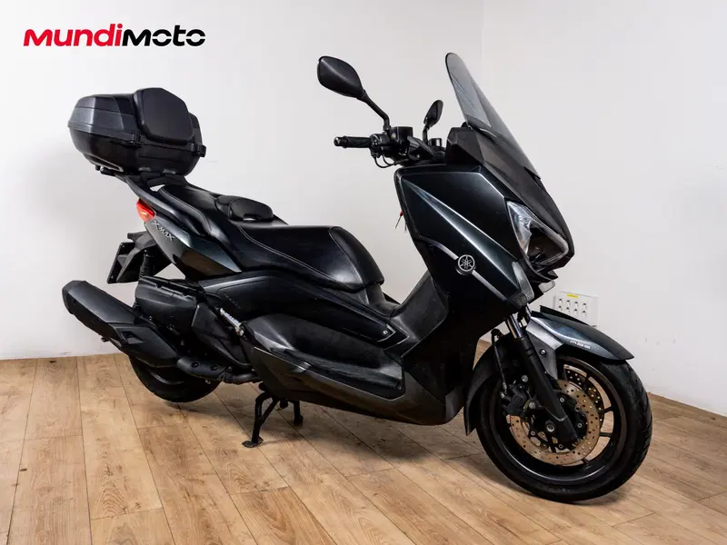 Yamaha X-Max 400 Iron Max ABS (2016) (2)