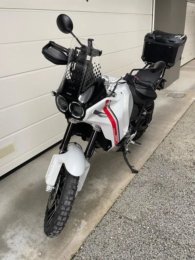 Ducati DesertX (2022 - 25) (4)