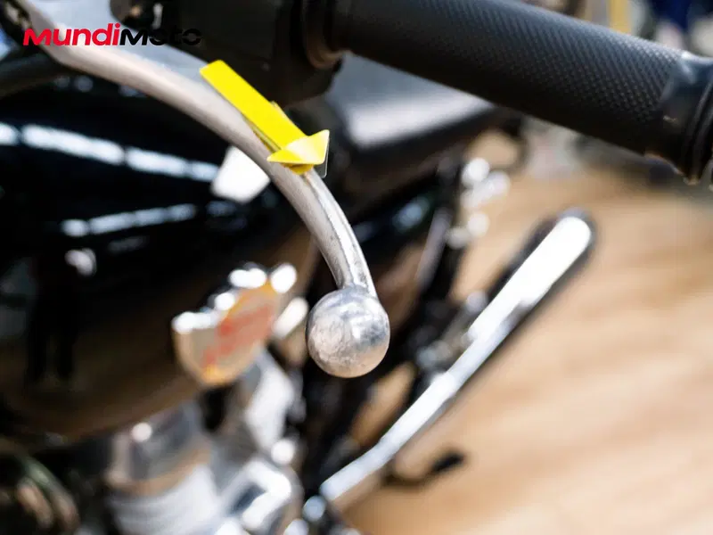 Royal Enfield Interceptor 650 (2021 - 26) (17)