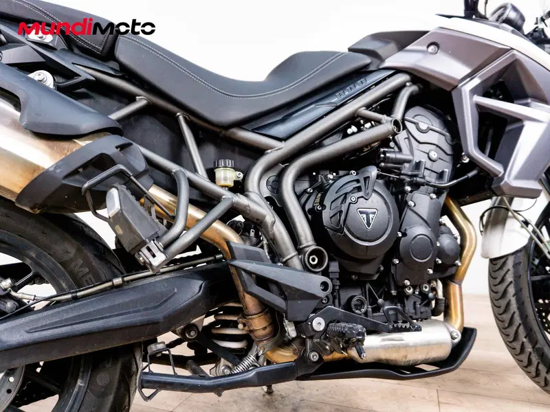 Triumph Tiger 800 XRx (2015 - 17) (4)