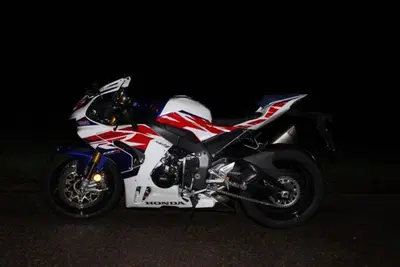 Honda CBR 1000 RR-R Fireblade SP 30th Anniversary (2022 - 23) usata