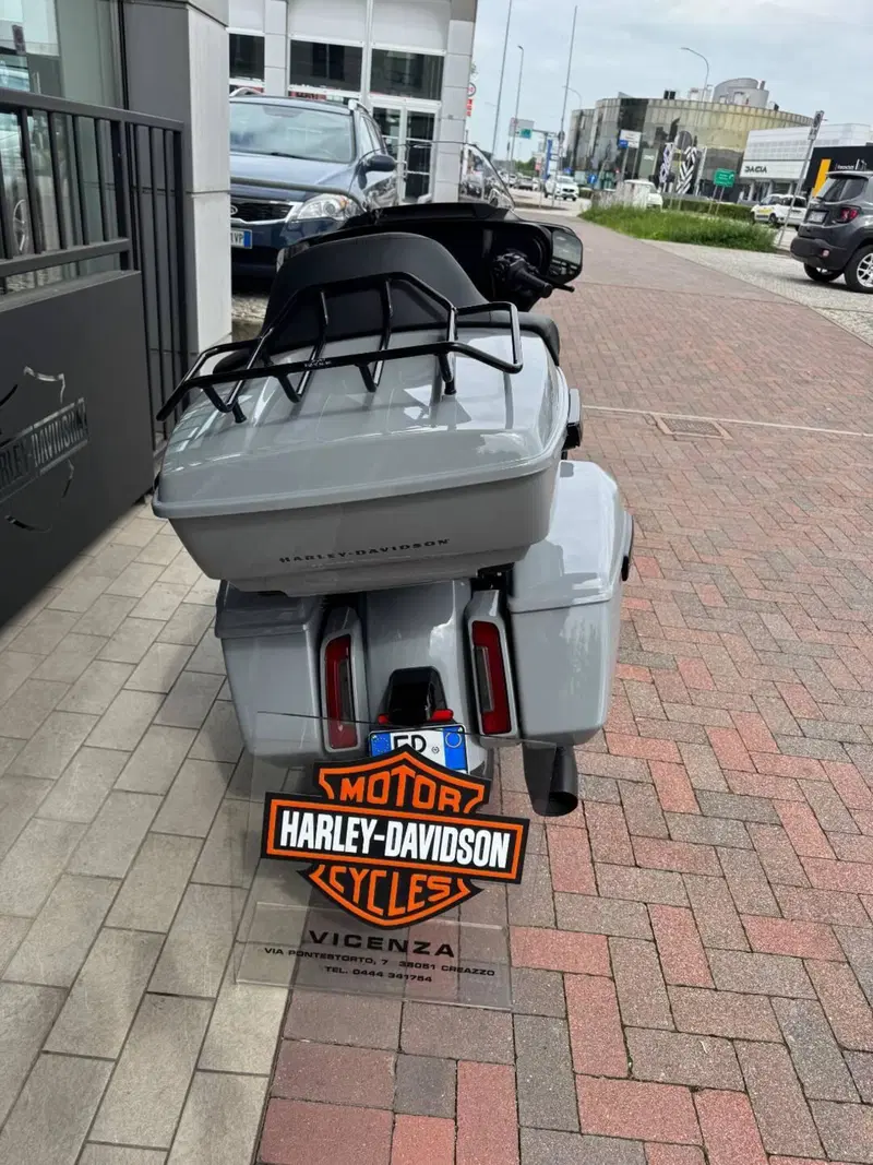 Harley-Davidson Street Glide Ultra (2025) (4)