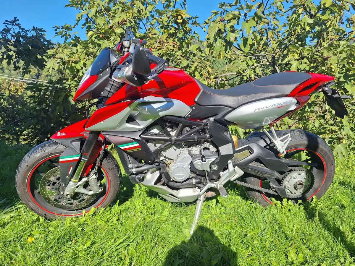 MV Agusta Rivale 800 EAS ABS (2013 -17)