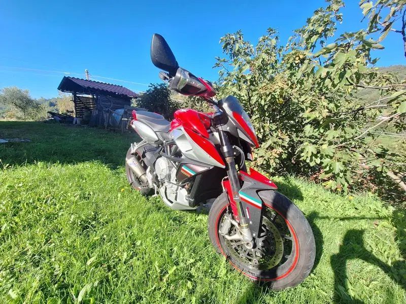 MV Agusta Rivale 800 EAS ABS (2013 -17) (6)