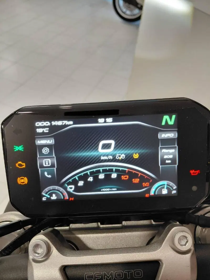 CFMOTO 450NK (2023 - 26) (5)