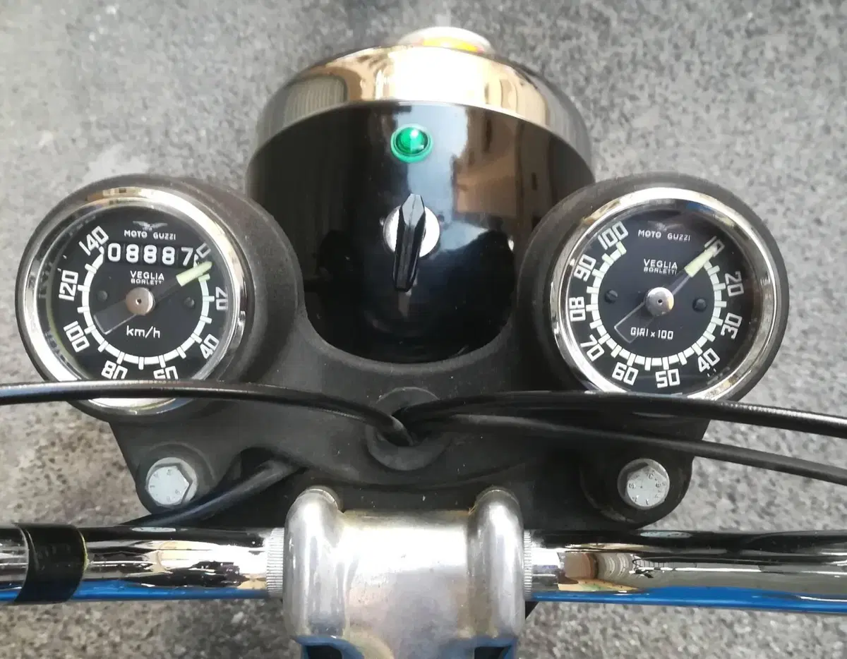 Moto Guzzi STORNELLO 160 (5)