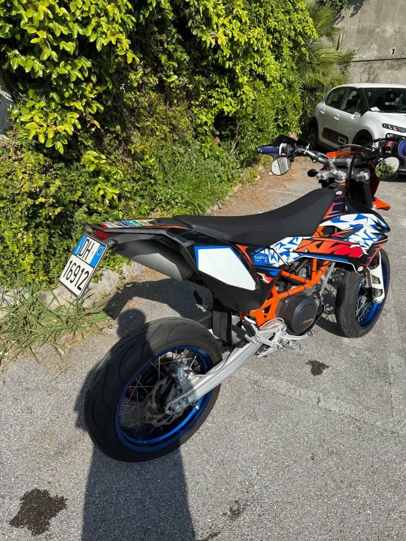 KTM 690 Enduro R (2009 - 11) (3)