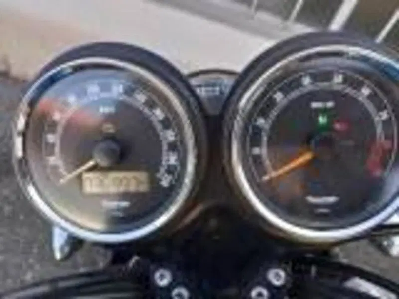 Triumph Bonneville T100 (2008 - 16) (3)