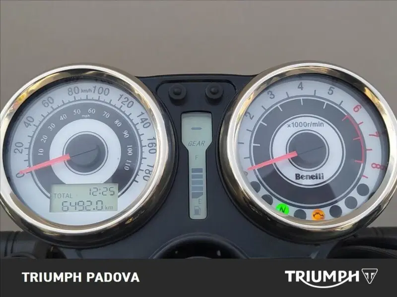 Benelli Imperiale 400 (2021 - 25) (13)