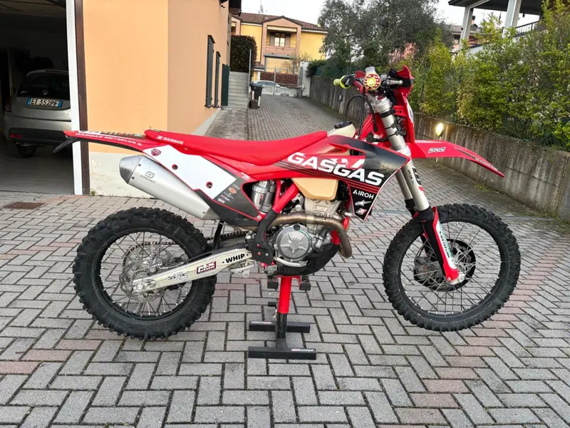 GASGAS EC 350 F (2023) (2)