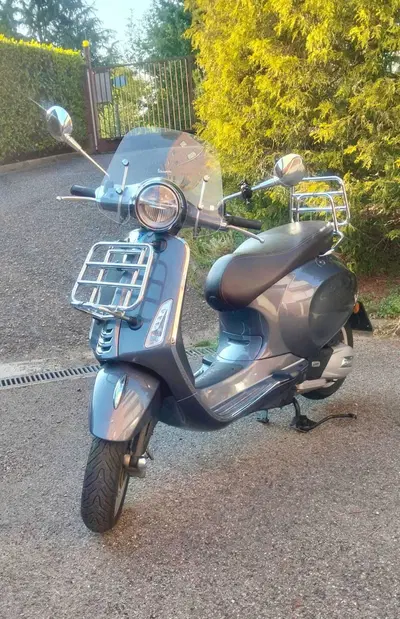 Vespa Primavera 125 Touring (2021 - 24) usata