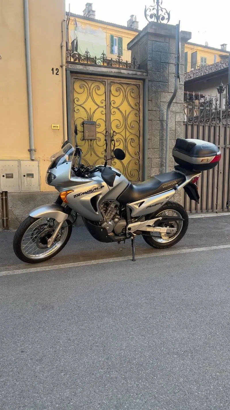 Honda Transalp XL 650V (2005 - 06) (3)