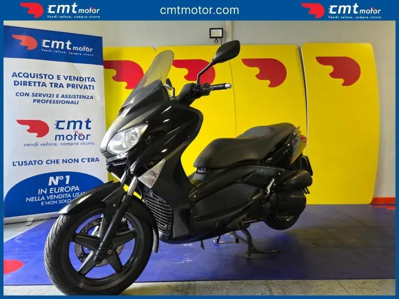 Yamaha X-Max 125 (2010 - 13) (2)