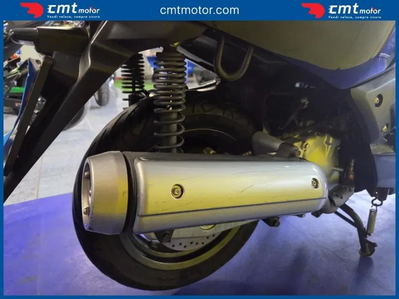 Yamaha X-Max 125 (2010 - 13) (12)