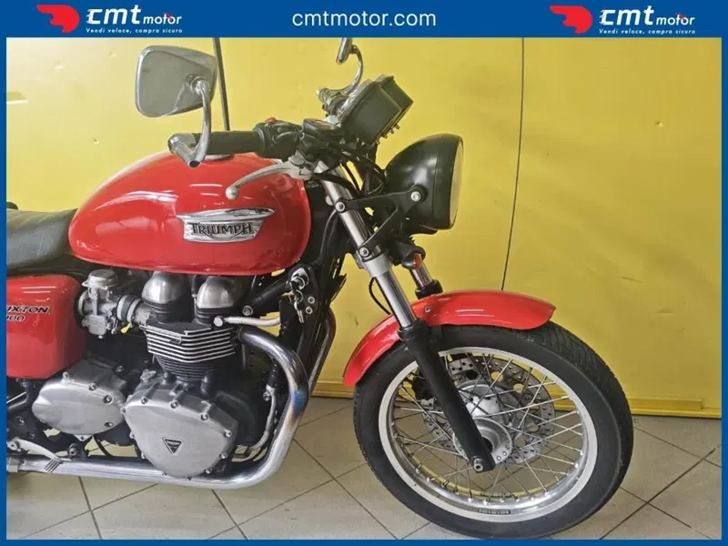 Triumph Thruxton 900 (2004 - 15) (7)