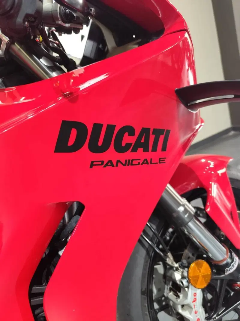 Ducati Panigale V4 (2022 - 24) (9)