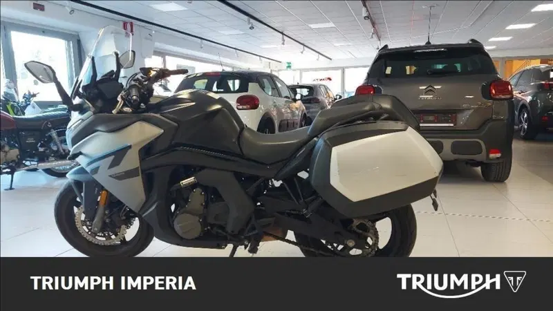 CFMOTO 650GT (2021 - 26) (4)