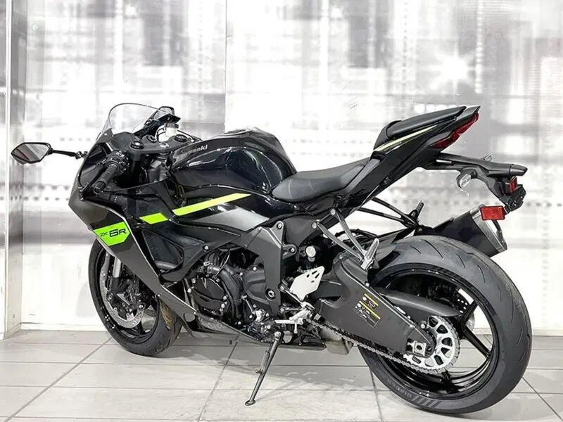 Kawasaki Ninja 125 (2025 - 26) (2)