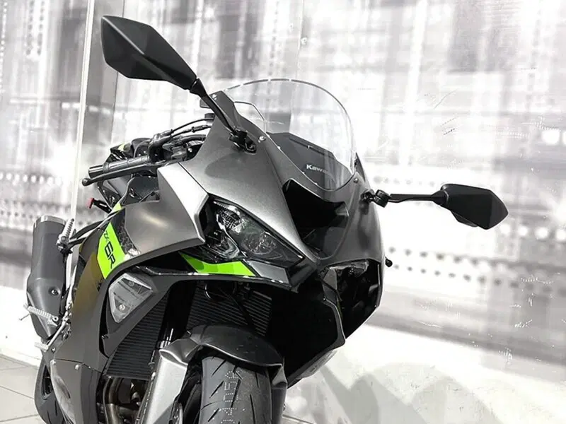 Kawasaki Ninja 125 (2025 - 26) (9)