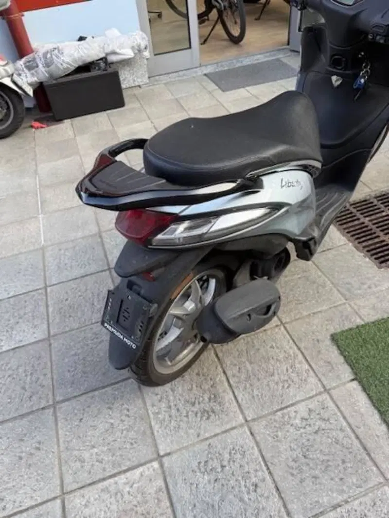 Piaggio Liberty 50 3V (2021 - 24) (5)