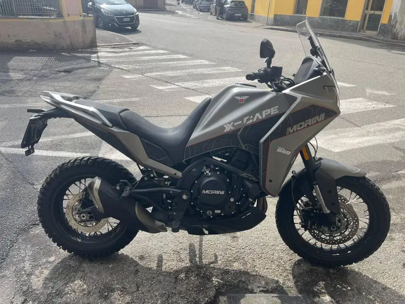 Moto Morini X-Cape 650 (2021 - 26) (4)