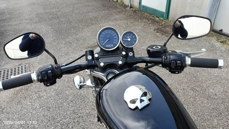 Harley-Davidson 883 R (2006 - 07) - XL 883R (4)