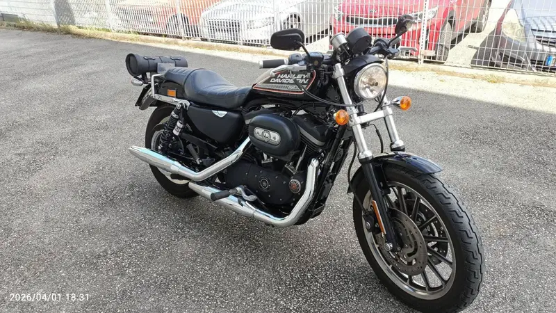 Harley-Davidson 883 R (2006 - 07) - XL 883R (5)