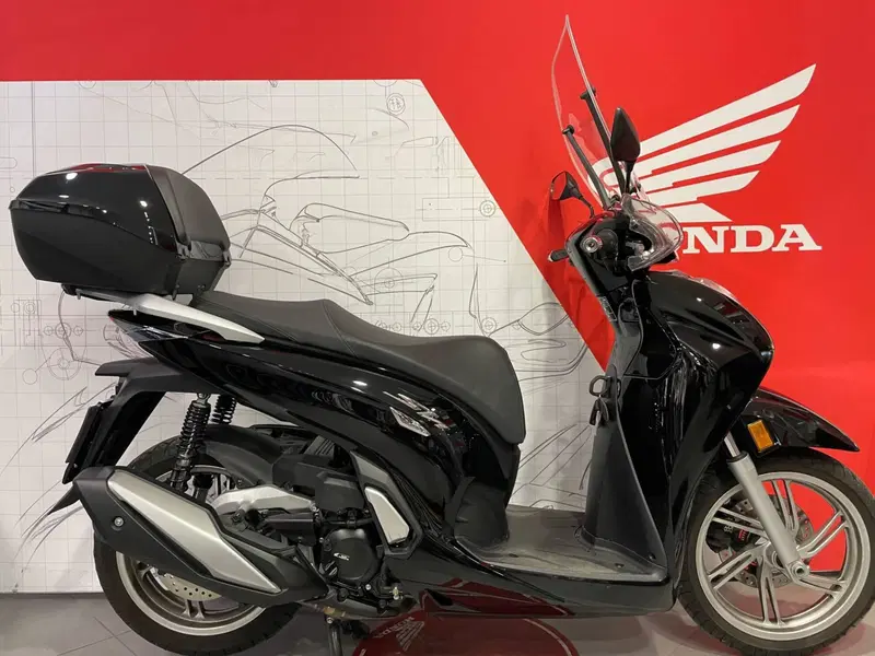 Honda SH 350 (2021 - 24) (4)