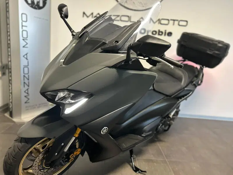 Yamaha T-Max 560 Tech Max (2021) (10)