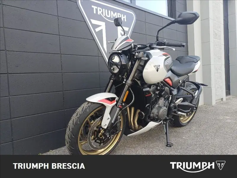 Triumph Trident 800 (2026) (11)
