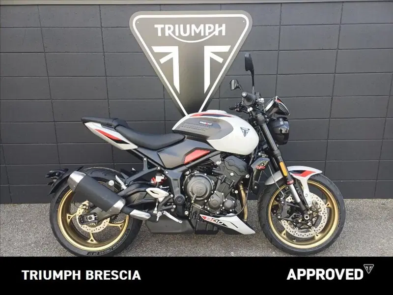 Triumph Trident 800 (2026)