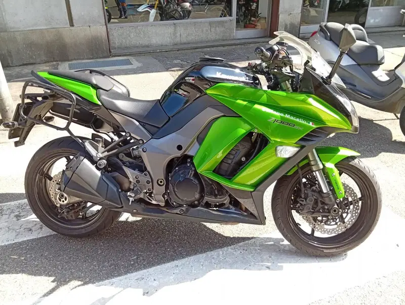 Kawasaki Ninja 1000 SX (2020) (2)