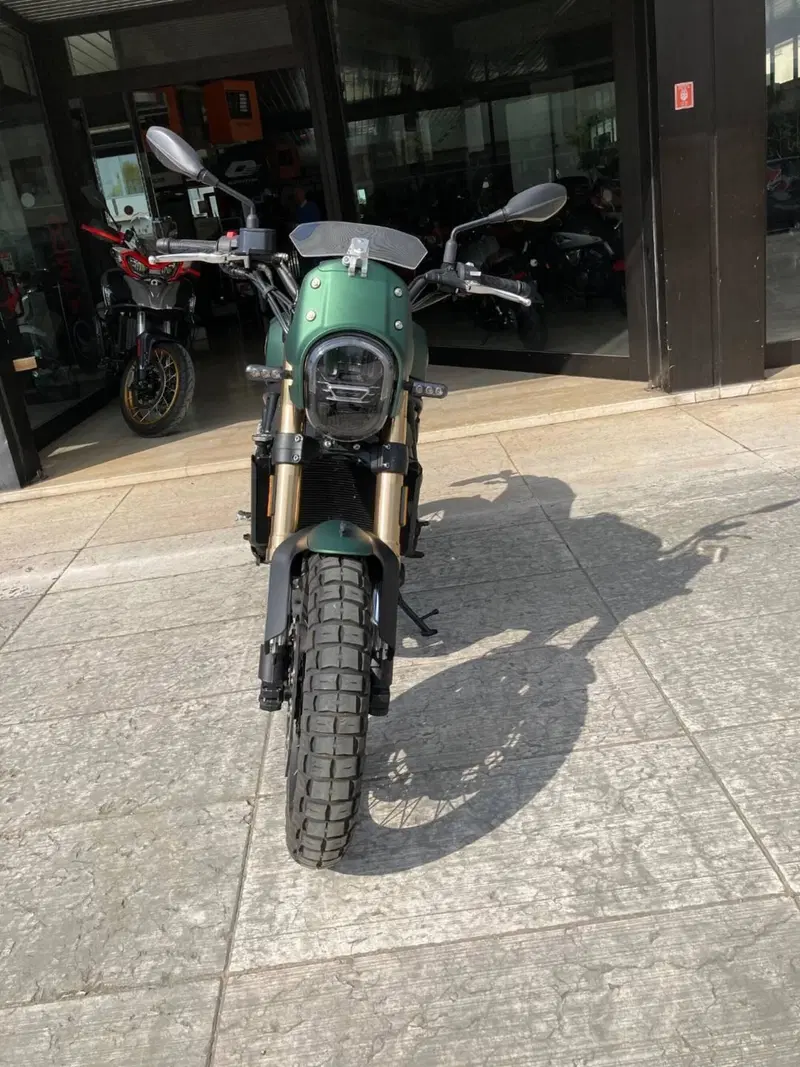 Benelli Leoncino 800 Trail (2022 - 26) (5)