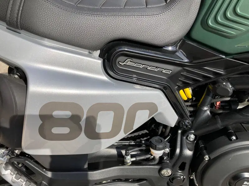 Benelli Leoncino 800 Trail (2022 - 26) (10)