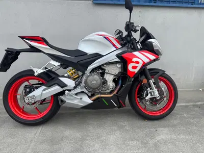 Aprilia Tuono 660 Factory (2022 - 24) usata