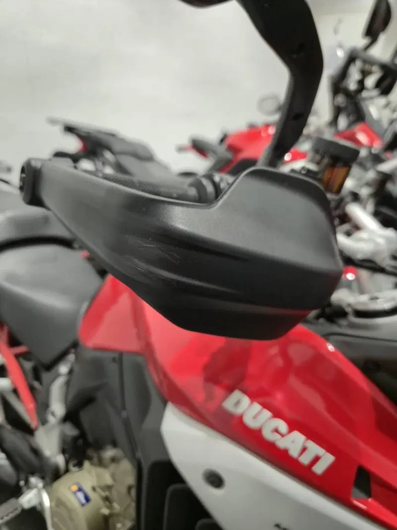 Ducati Multistrada V4 (2021 - 24) (18)
